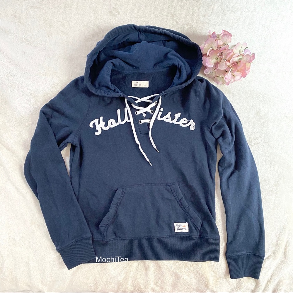 Women’s Hollister Hoodie Sweatshirt Small